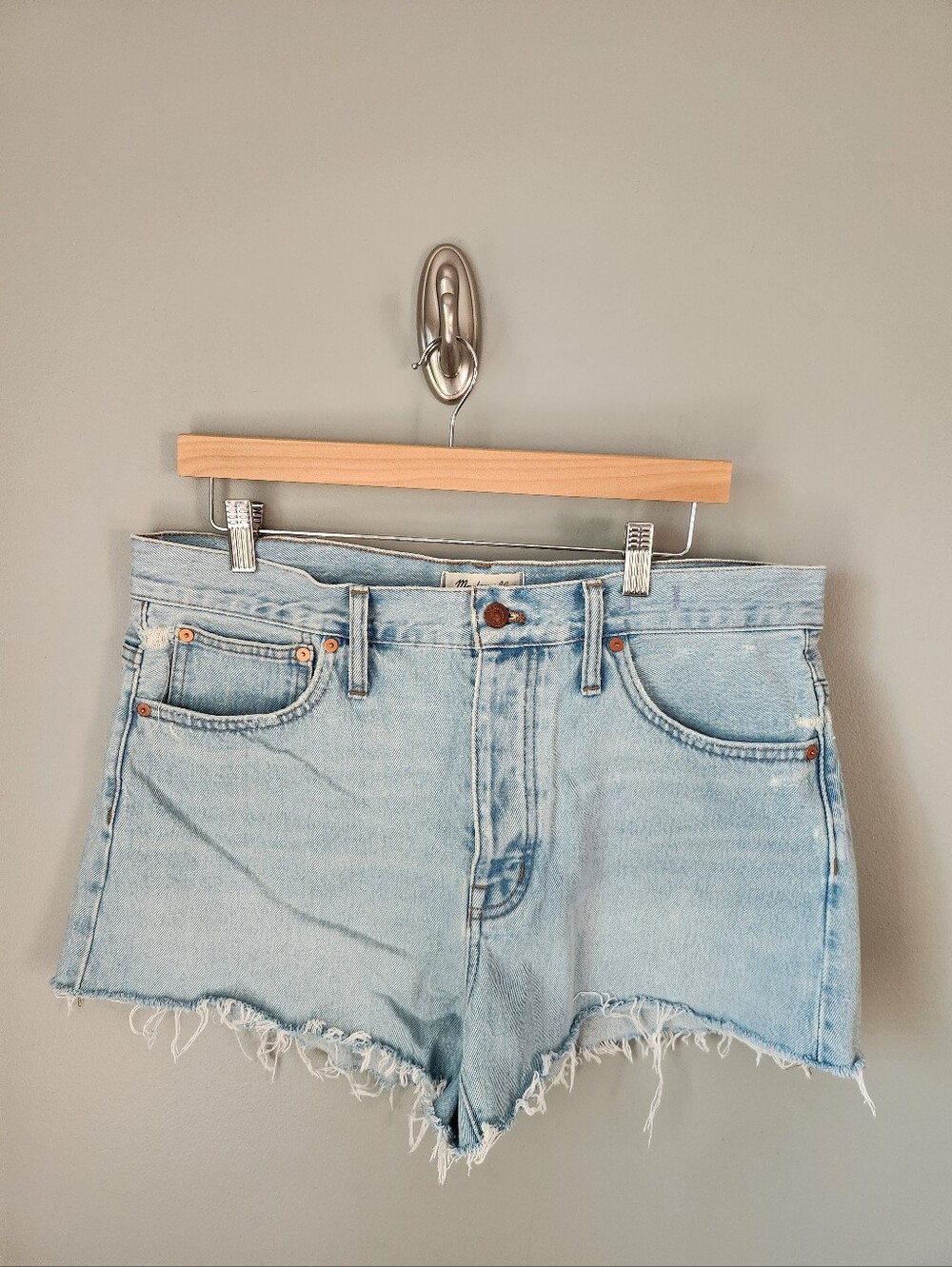 Madewell Relaxed Denim Shorts Cut Off Button Fly Women's Size 30